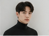 프로필 포트폴리오 PORTRAIT 024